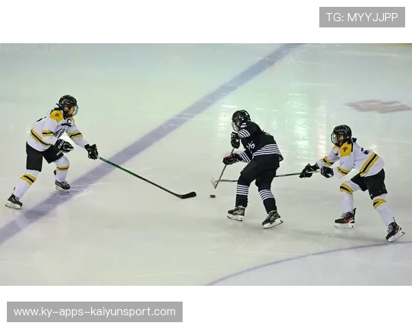 冰球奇迹：14-0横扫对手的背后故事与启示