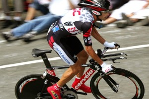 开云网页版-76人队目标冲击总冠军，士气高昂，76人队百科