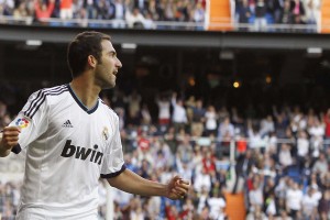 kaiyun开云·官方网站-新疆队逆境中奋起，冲刺季后赛！，新疆队季后赛对手