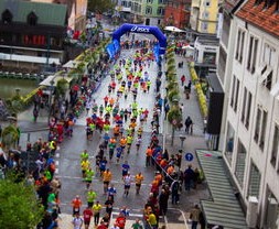 开云官网入口-胡志明市马拉松：越南运动员连续突破纪录，赛事精彩！，越南胡志明市最新新闻